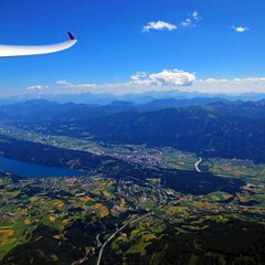 Flugwegposition um 12:41:17: Aufgenommen in der Nähe von Gemeinde Trebesing, Österreich in 3234 Meter
